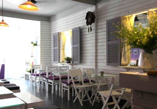 Những quán cà phê kiến trúc mang phong cách tây ấn tượng ở sài gòn