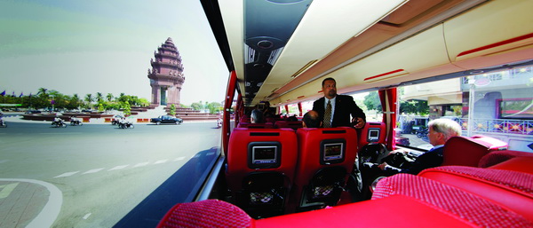 Hành trình khám phá đất nước chùa tháp bằng limo bus
