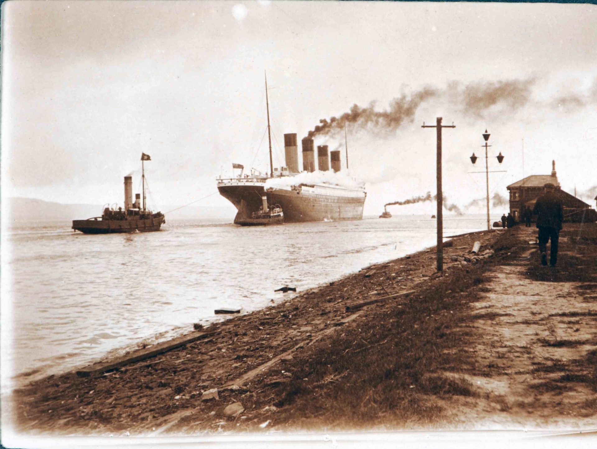 Những hình ảnh chưa từng công bố về con tàu titanic ở belfast