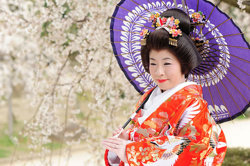 Kimono bức tranh đẹp đầy màu sắc của xứ phù tang