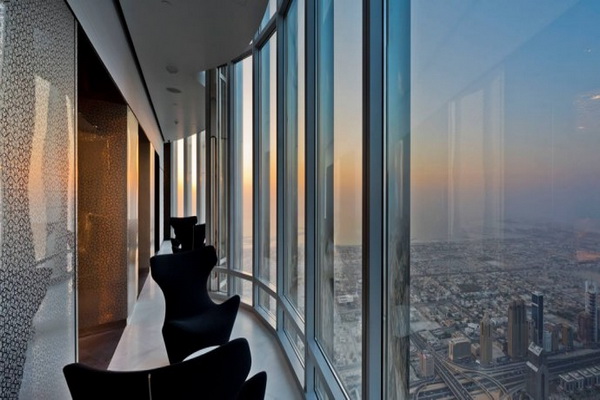 Ngắm dubai từ tòa tháp burj khalifa cao nhất hành tinh