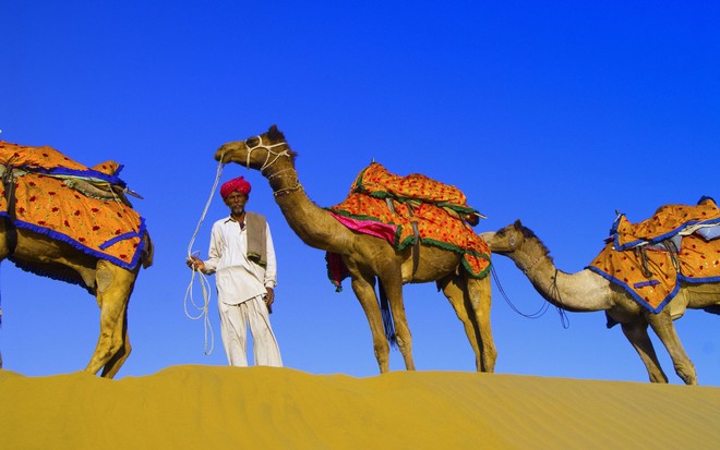 Những sa mạc ấn tượng và hùng vĩ nhất thế giới