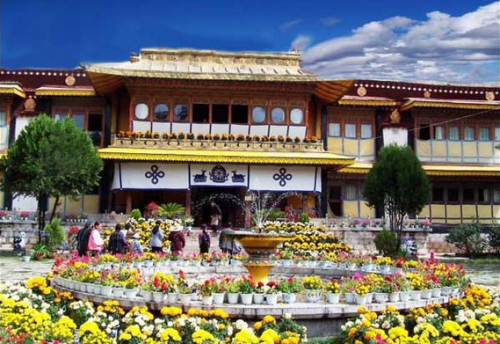 Cung điện potala bảo tàng văn hóa tây tạng
