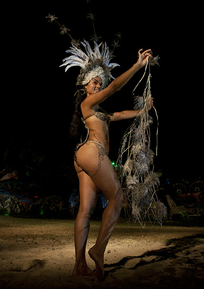 Phụ nữ bộ tộc rapa nui hấp dẫn du khách