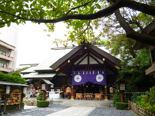 Những ngôi đền cầu duyên linh thiêng tại tokyo