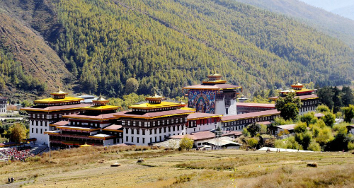 của quý của đàn ông - bùa thiêng đuổi tà ma ở bhutan