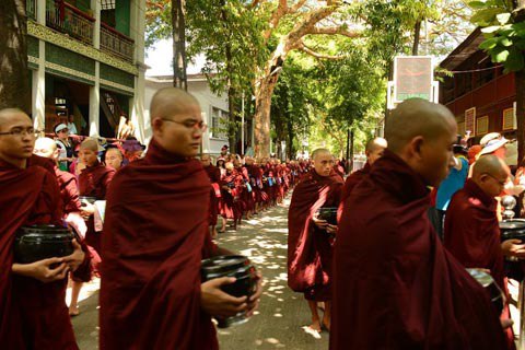 Những nẻo đường xứ chùa tháp myanmar