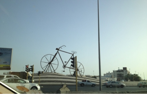 Jeddah thành phố của những tác phẩm điêu khắc khổng lồ