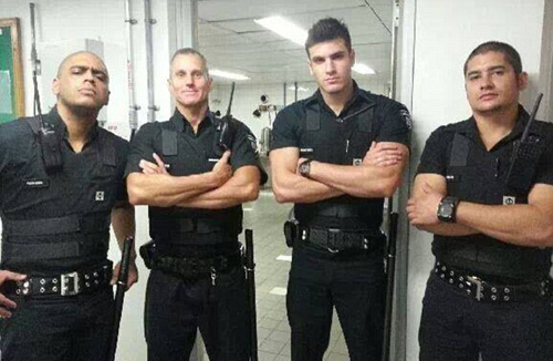 Chàng bảo vệ tàu điện ngầm đẹp trai nhất brazil