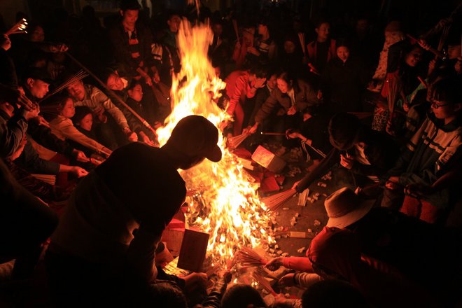 Lễ hội chia lửa - phong tục ấm tình làng xóm ở hà đông
