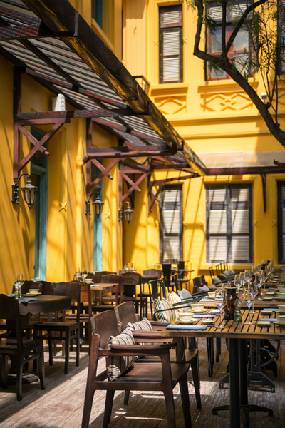 Nhà hàng với kiến trúc vintage giữa lòng hà nội