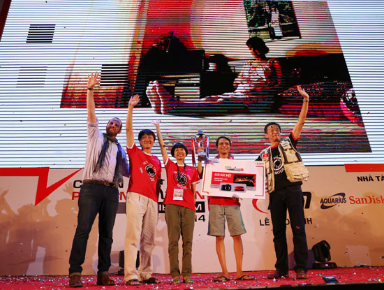 Bức ảnh về tình mẫu tử đoạt giải cao nhất canon photomarathon hà nội