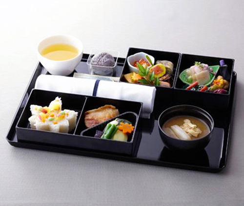10 hãng hàng không có đồ ăn ngon nhất thế giới